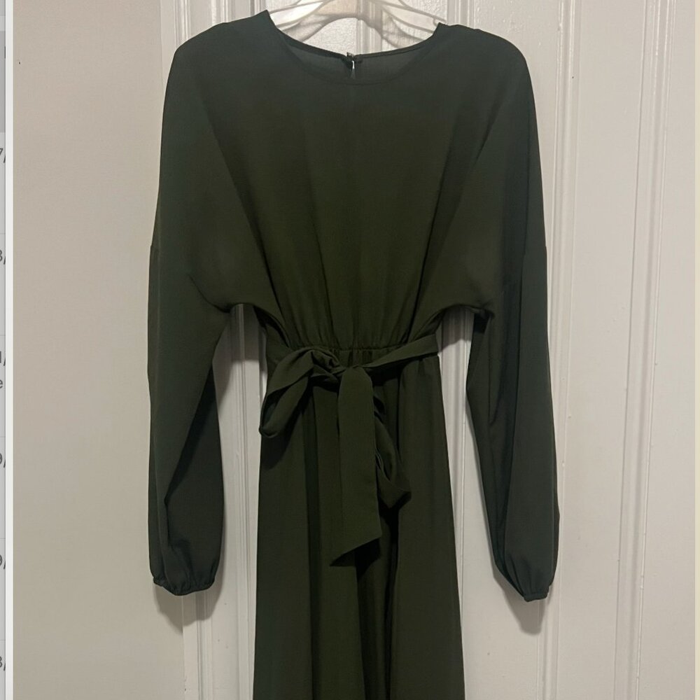 Long sleeve, hunter green, belted, maxi dress